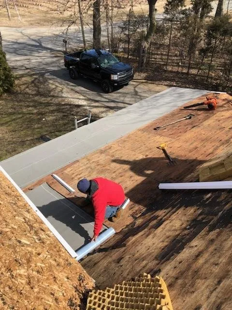 Slide of Saylor Builders