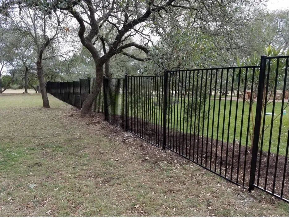 Slide of S&B Fencing