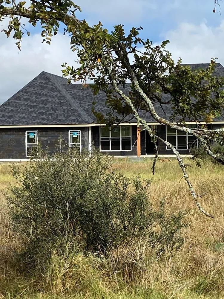 Slide of SB Roofing & Construction