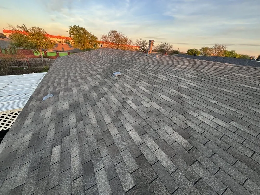 Slide of S&B Roofing and Porches