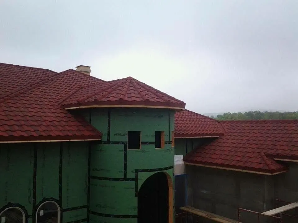 Slide of S&B Roofing