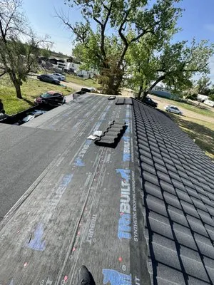 S&B Roofing