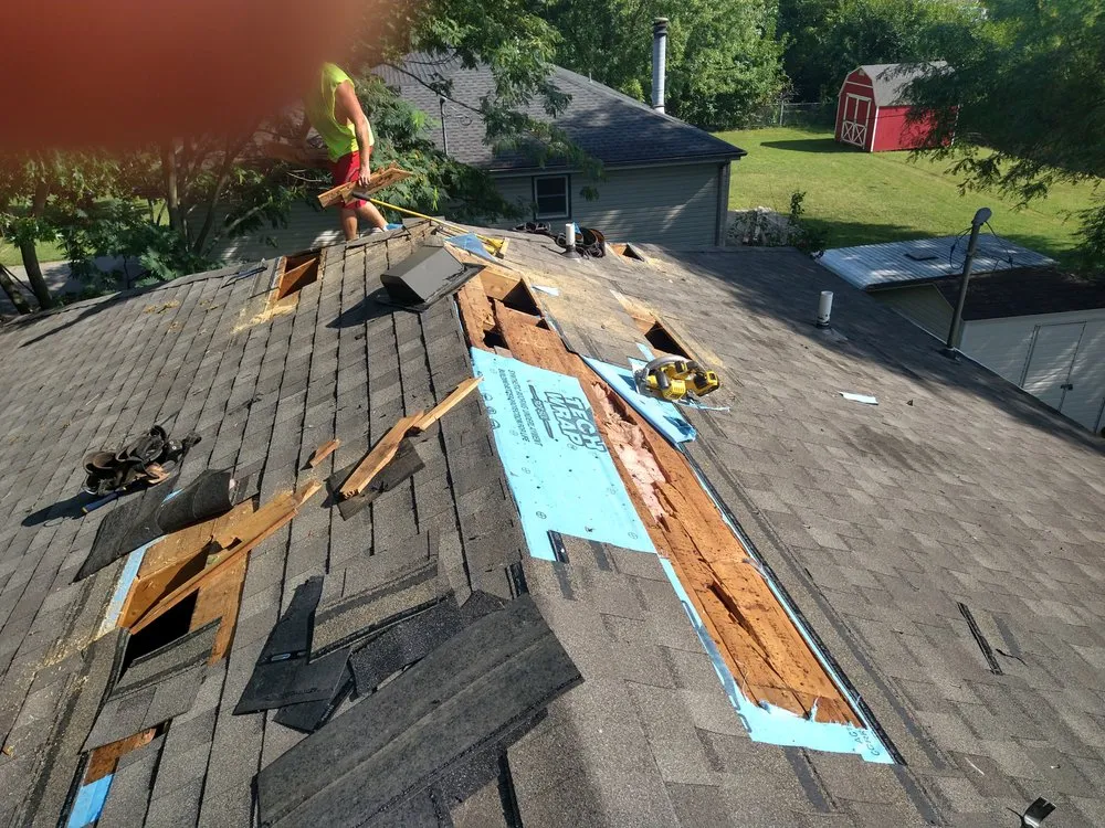 Slide of S&C Exteriors