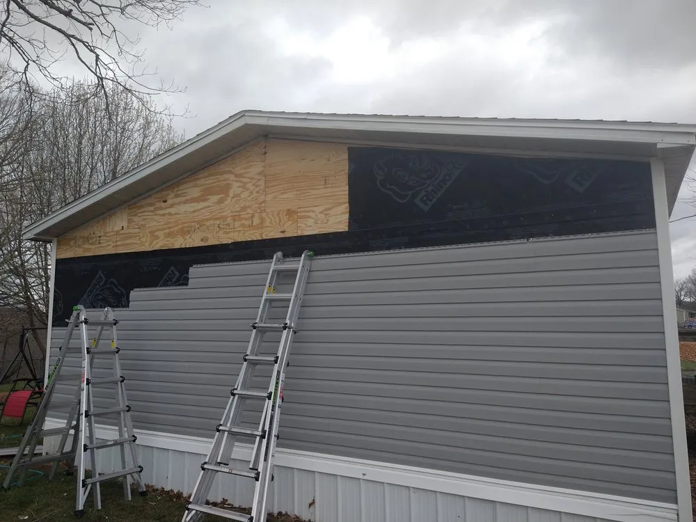 Slide of S&C Exteriors