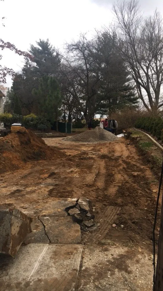 Slide of S&C Roofing & Paving