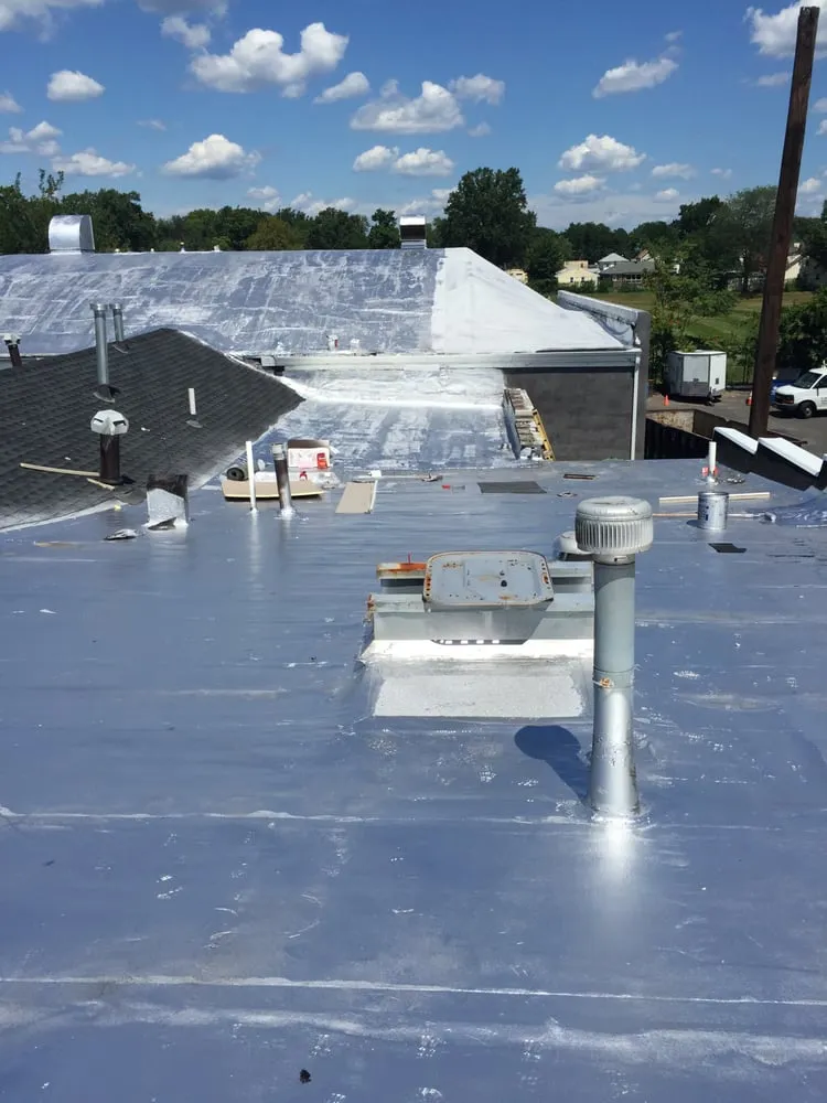 Slide of S&C Roofing & Paving