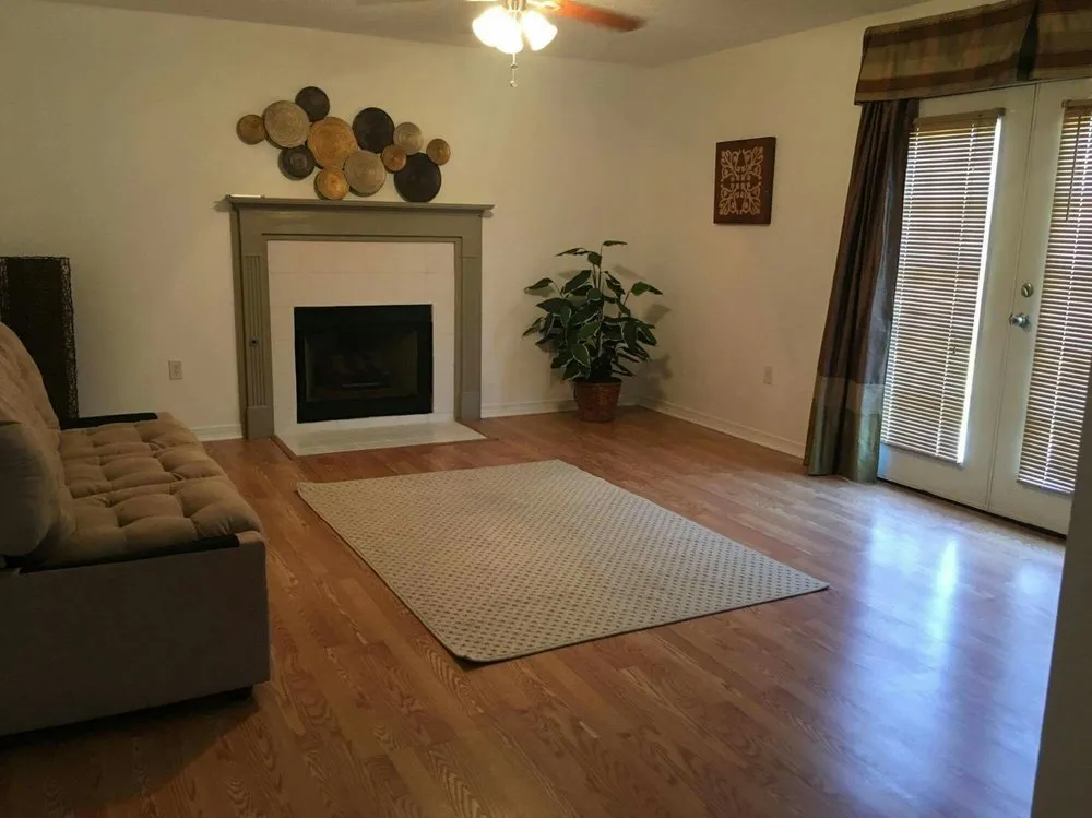 Slide of Scala's Handyman Contractors