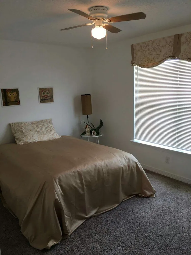 Slide of Scala's Handyman Contractors