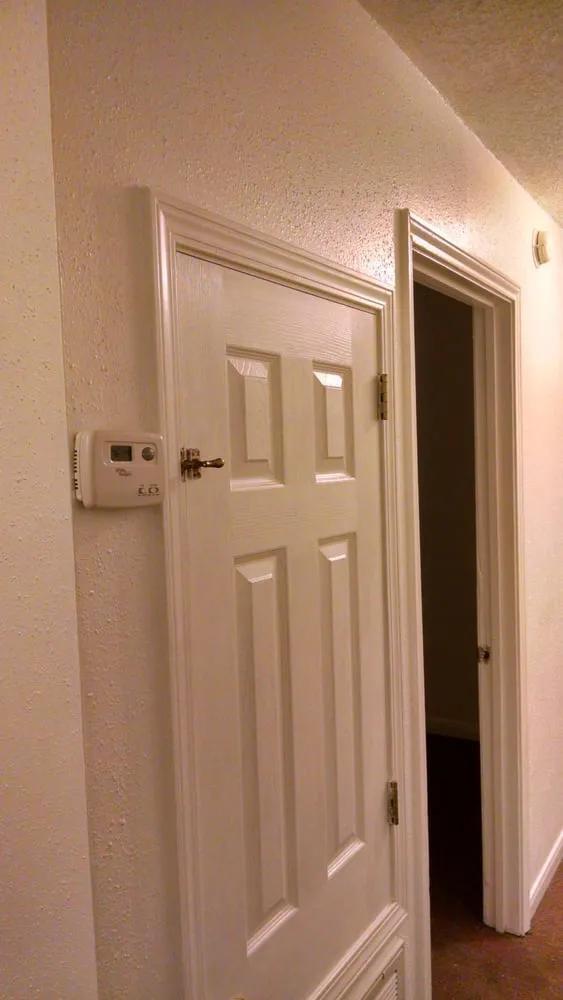 Slide of Scala's Handyman Contractors