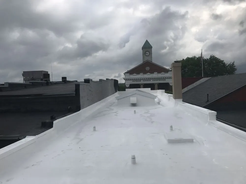 Reliable roof repair experts serving Mc Arthur, OH - Scenic Commercial Roofing