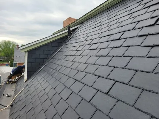 Scheurich Roofing Logo