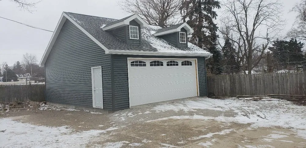 Trusted metal roofing installation in Spencerville, IN by Schmucker Quality Construction