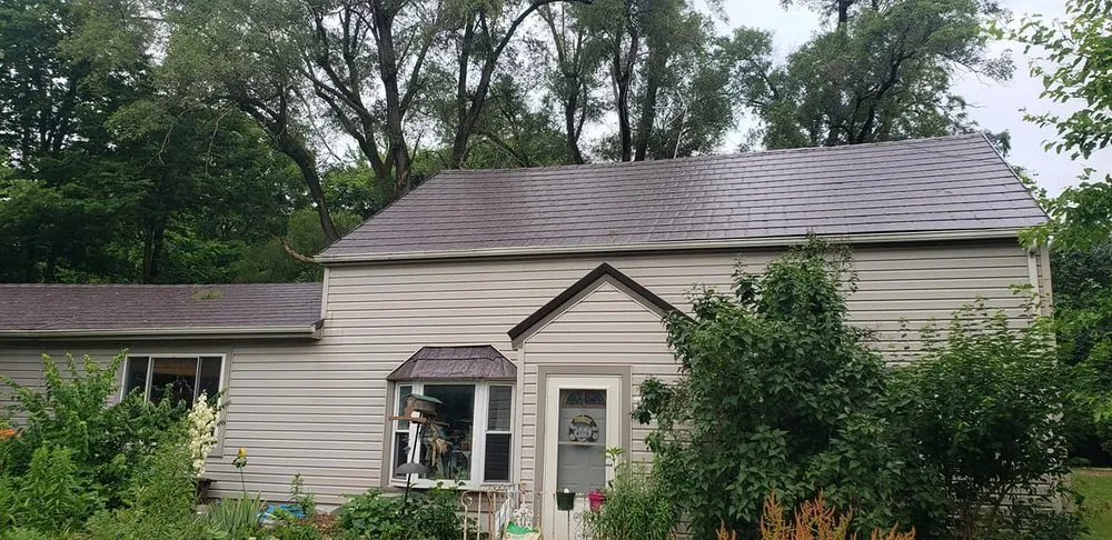 Licensed roof repair experts serving Spencerville, IN - Schmucker Quality Construction