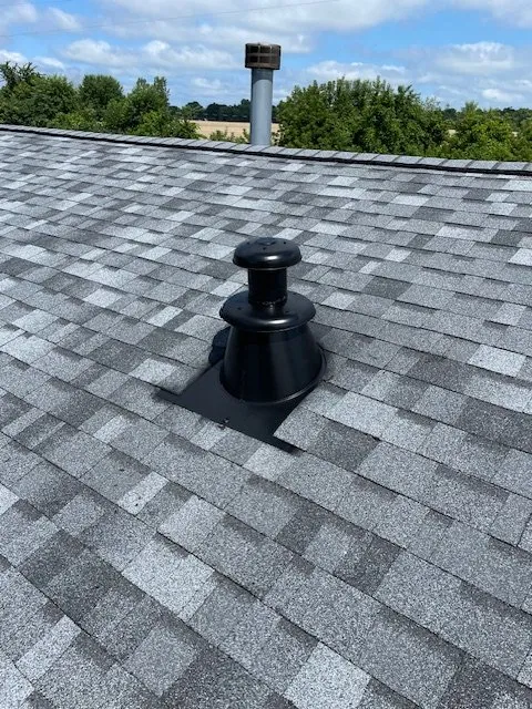 Emergency roof installation same-day service in Spencerville, IN by Schmucker Quality Construction