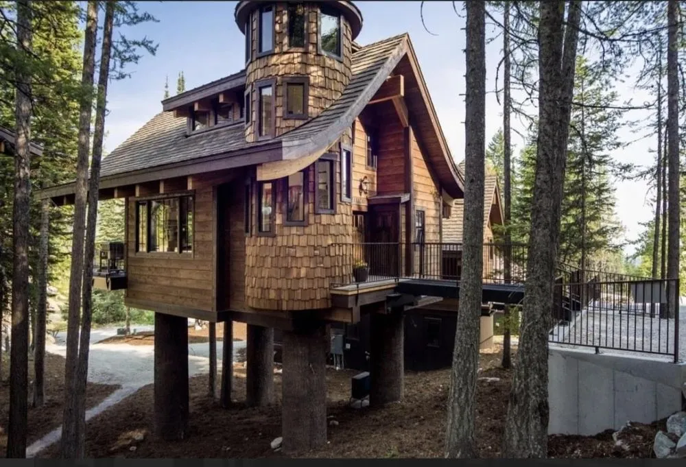 Slide of Schoenthal Construction