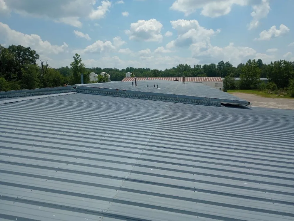 Slide of Schwartz Advanced Roofing