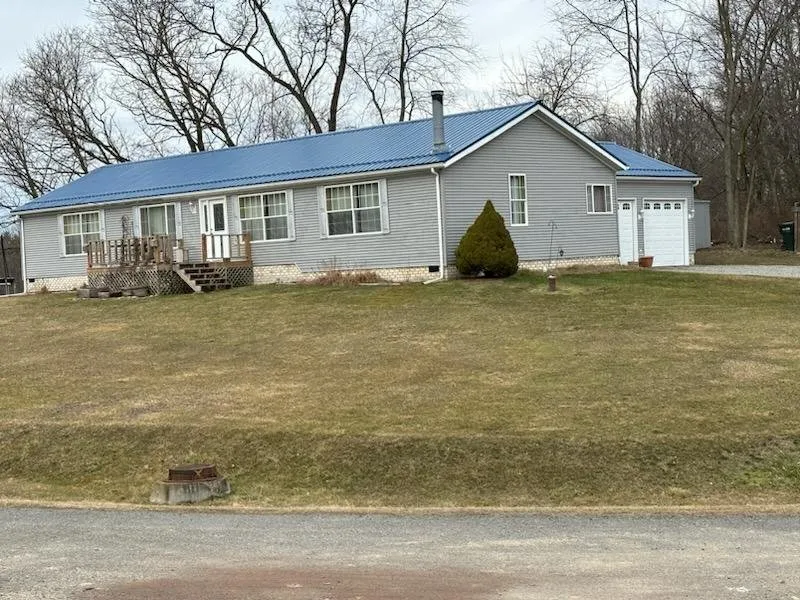 Slide of SCI Roofing Services