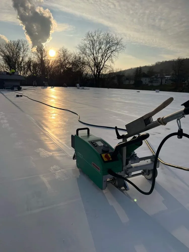 Slide of SCI Roofing Services