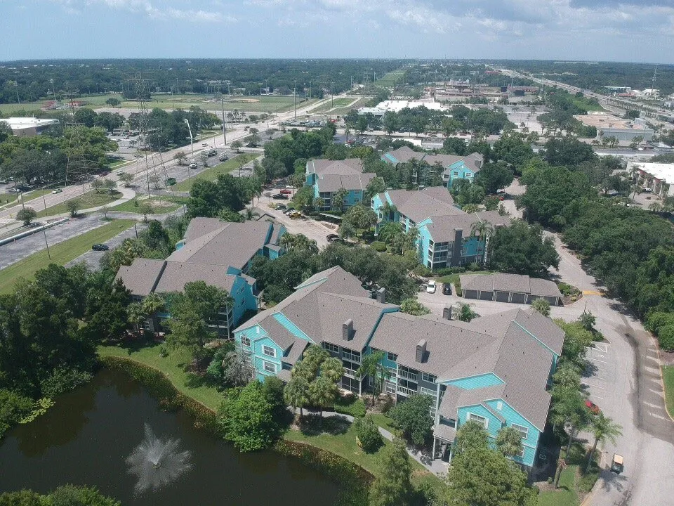 Professional residential roofing service in Sorrento, FL - SCM Roofing
