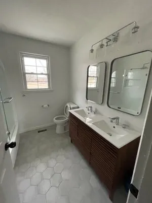 Scott Maynard Construction Logo