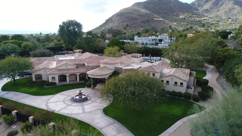 Slide of Scott Roofing