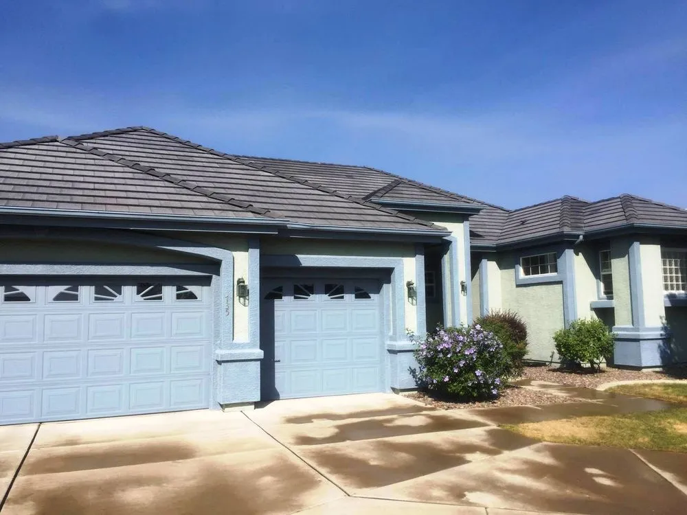 Slide of Scott Roofing