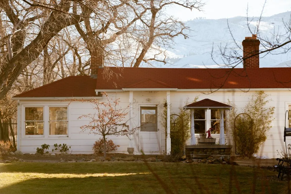 Slide of Scott Roofing