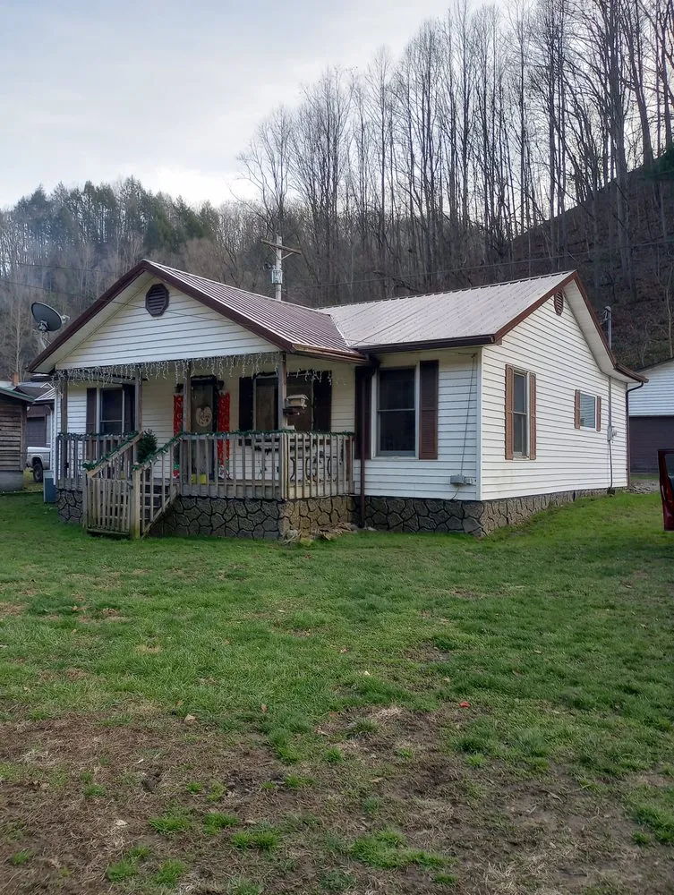 Top-rated metal roofing installation experts serving War, WV - Scotties Roofing