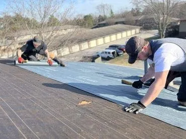 Slide of Scott's Roofing & Siding