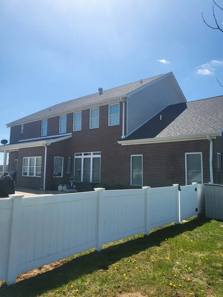 Licensed residential roofing service in Stamping Ground, KY by Scott's Roofing