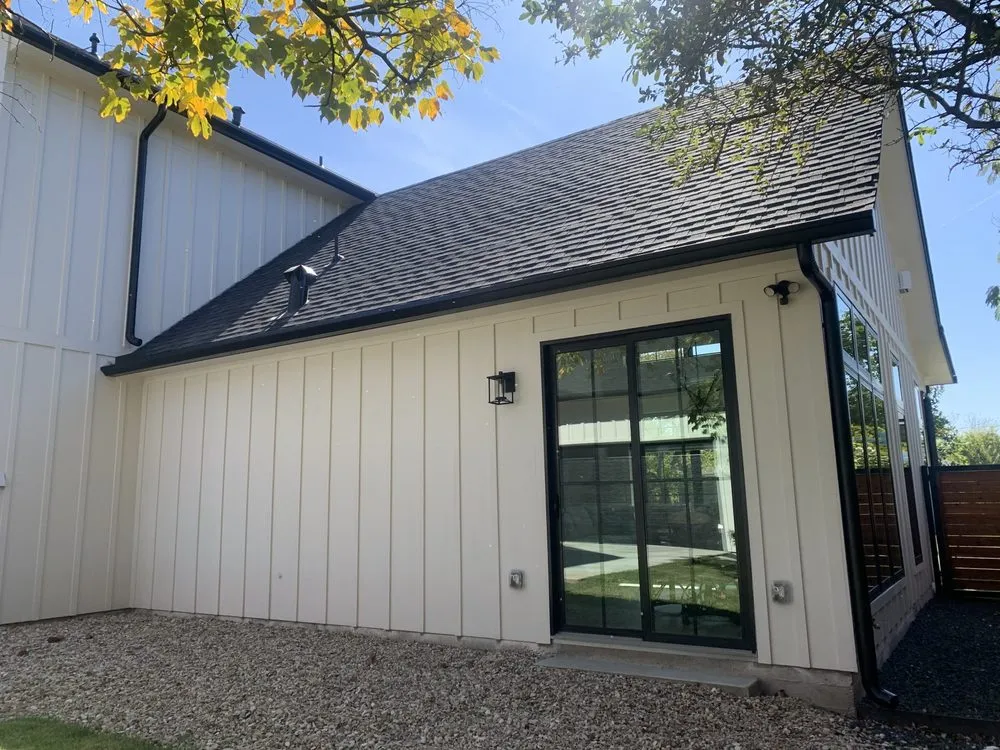 Slide of Screw City Restorations