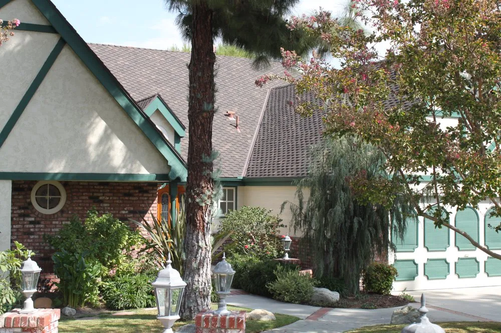 Slide of Scurrah's Roofing