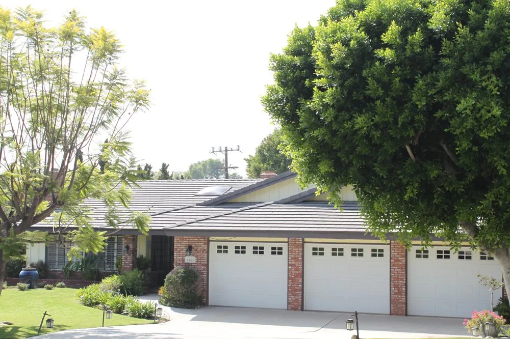 Slide of Scurrah's Roofing