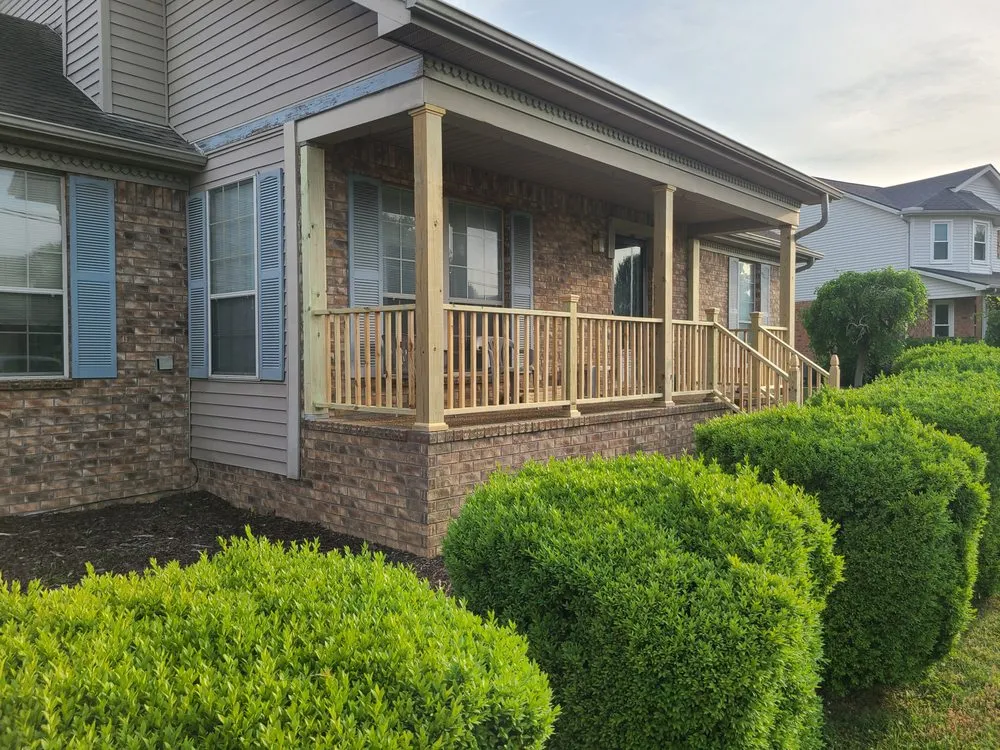 Slide of S&D And Sons Handyman