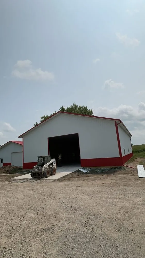 Reliable residential roofing service in Drakesville, IA - SD Construction
