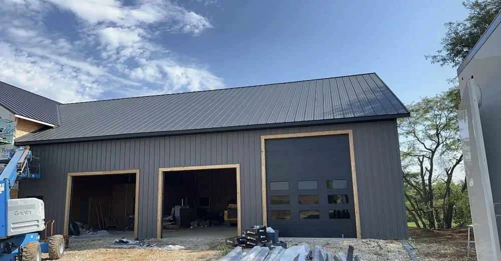 Professional residential roofing service for homes across Drakesville, IA - SD Construction