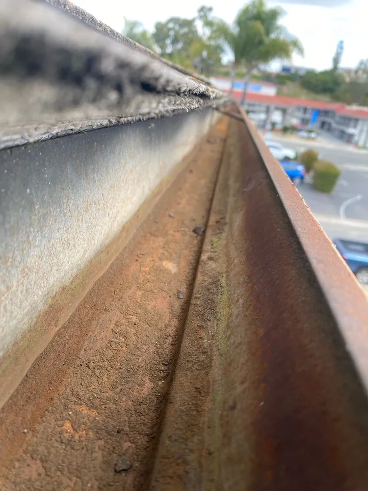 Slide of SD Supreme Roofing Services