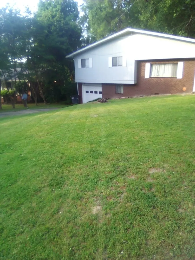 Slide of S&df Lawn Maintenance