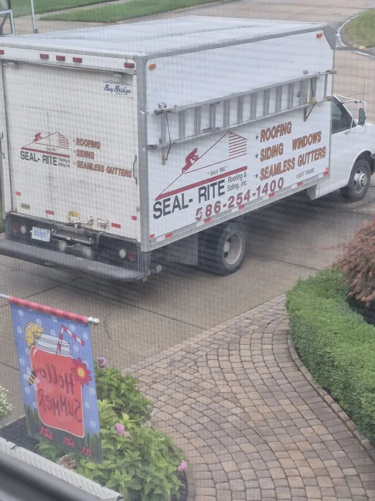 Licensed roof replacement in Shelby Twp, MI by Seal-Rite Roofing & Siding