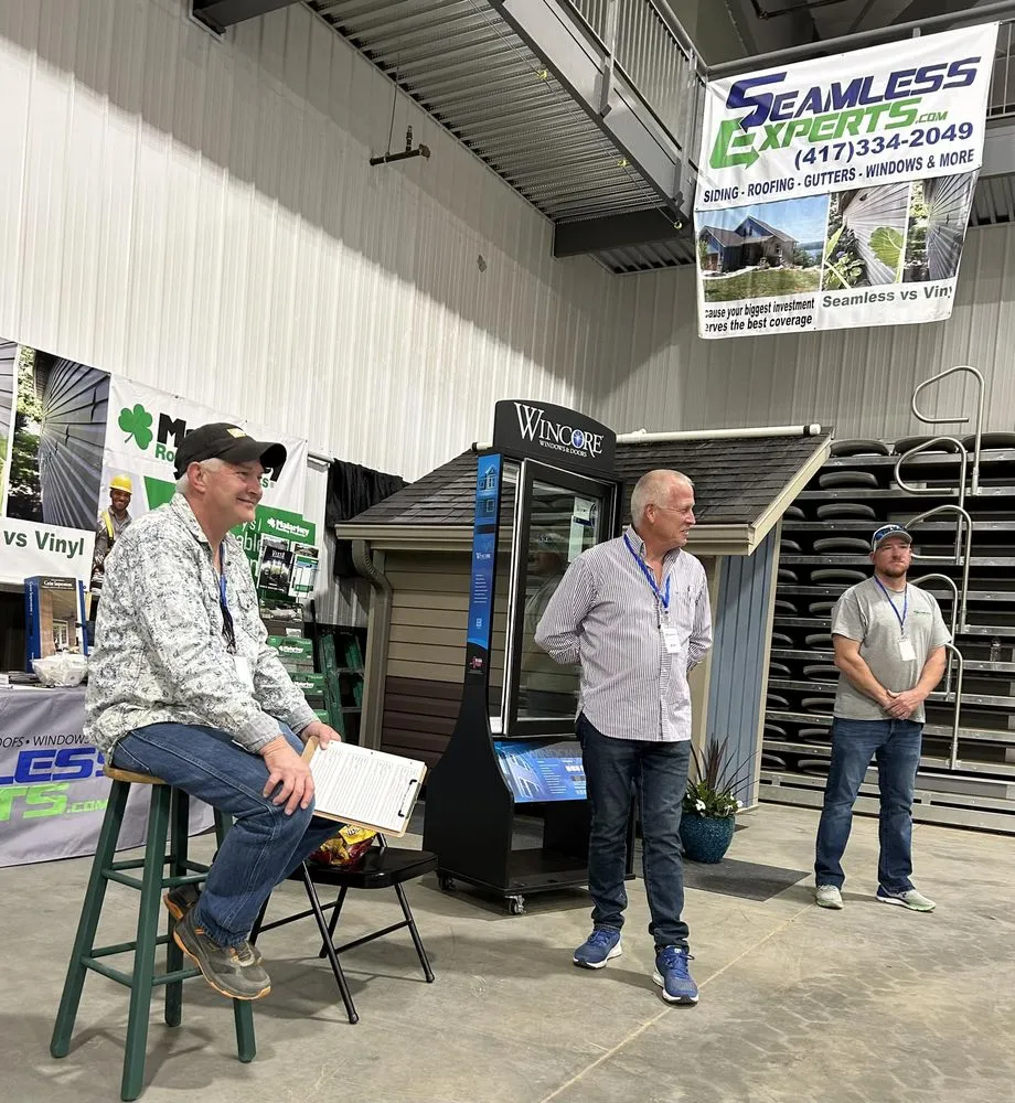 Slide of Seamless Experts