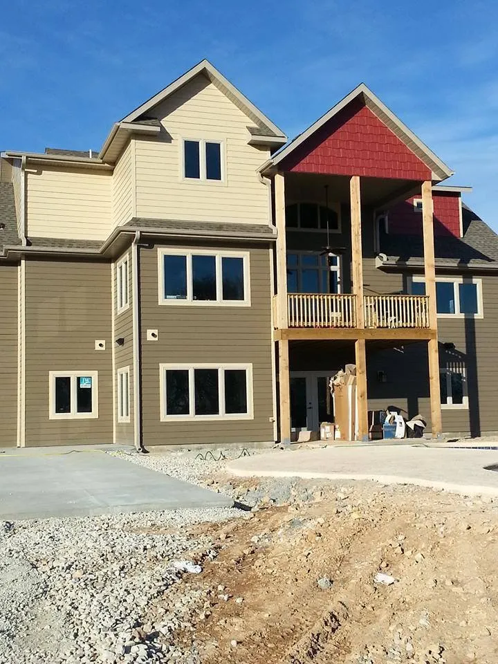 Slide of Seamless Experts