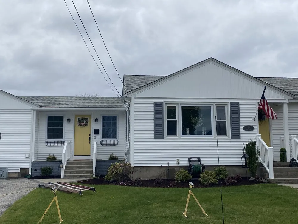 Slide of Seamless Gutter & Professional Painting