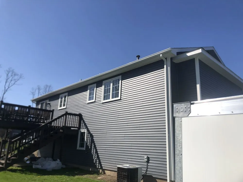 Slide of Seamless Gutter & Professional Painting