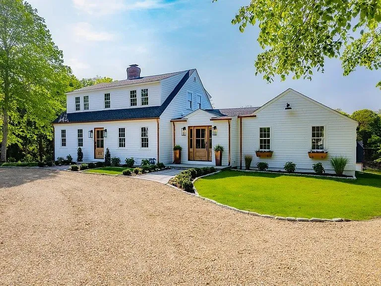 Slide of Seamless Gutters