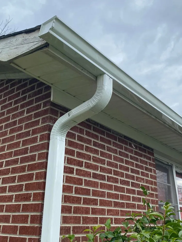 Slide of Seamless Rain Runners