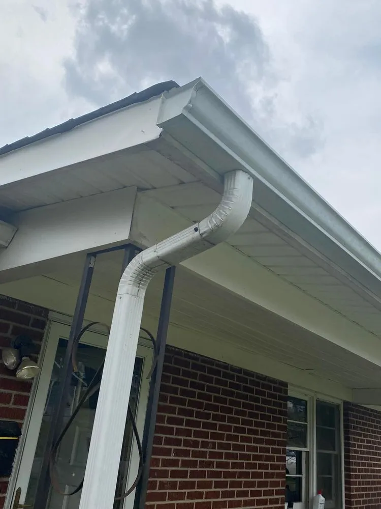 Slide of Seamless Rain Runners