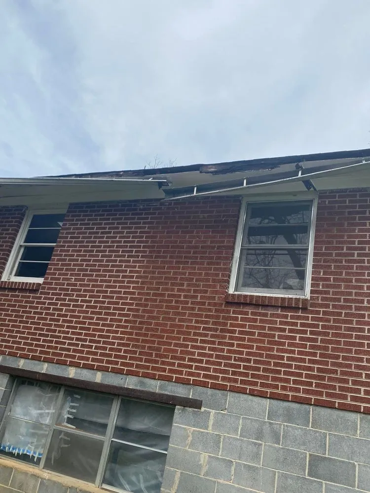 Slide of Seamless Rain Runners