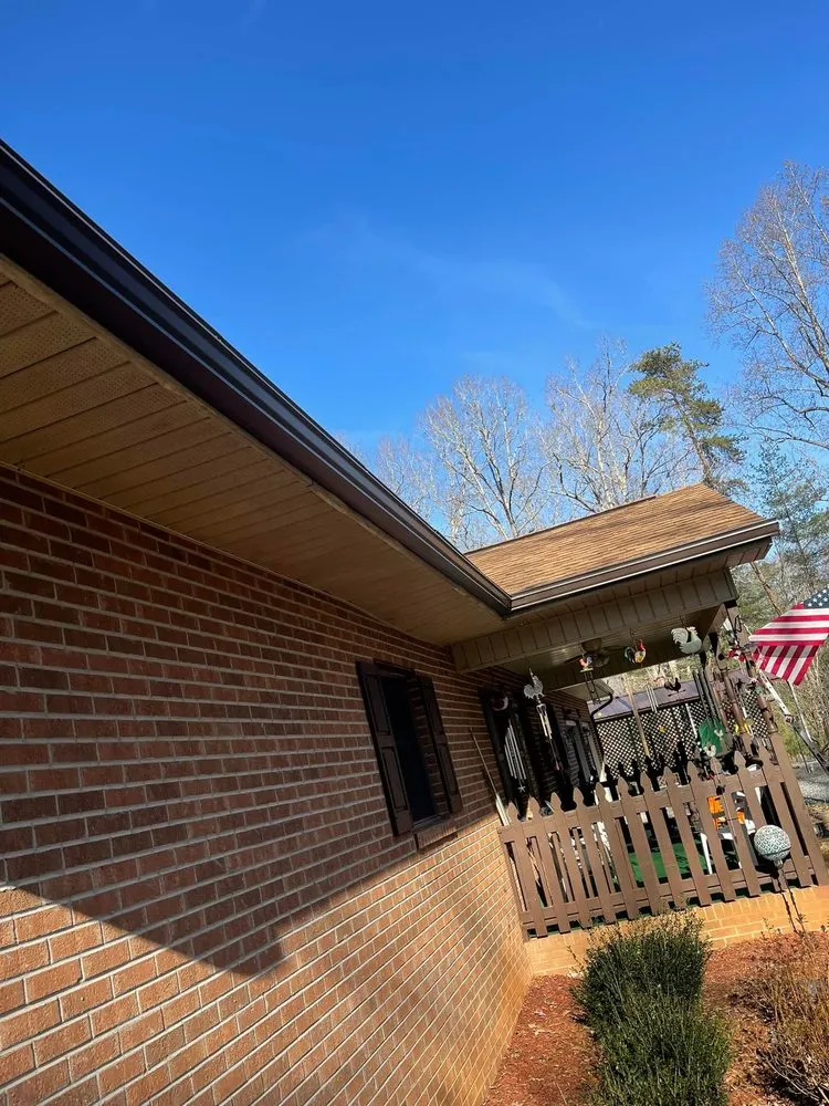 Slide of Seamless Rain Runners