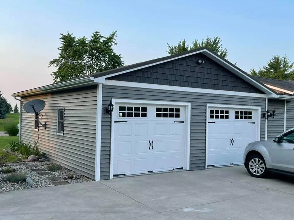 Slide of Seamless Roofing & Exteriors