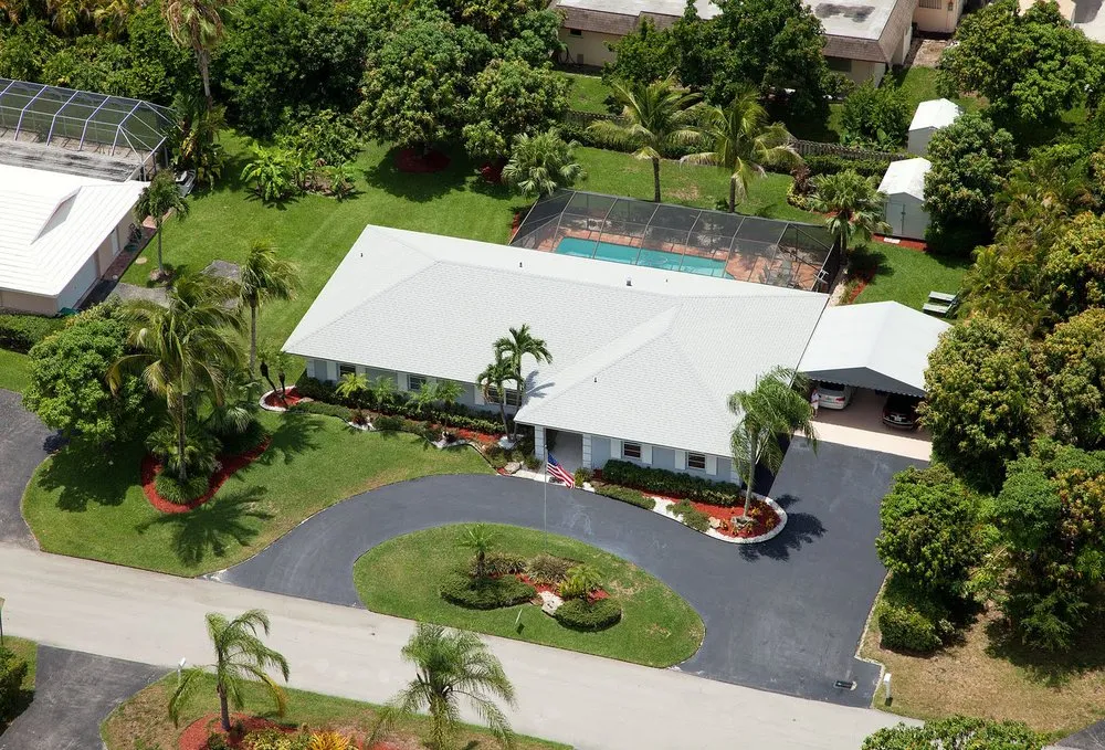 Slide of Sean Lilly Al Springer Roofing